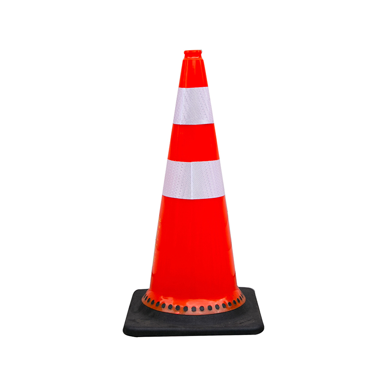 XP-RP7532WG PVC Traffic Cone With Black Base