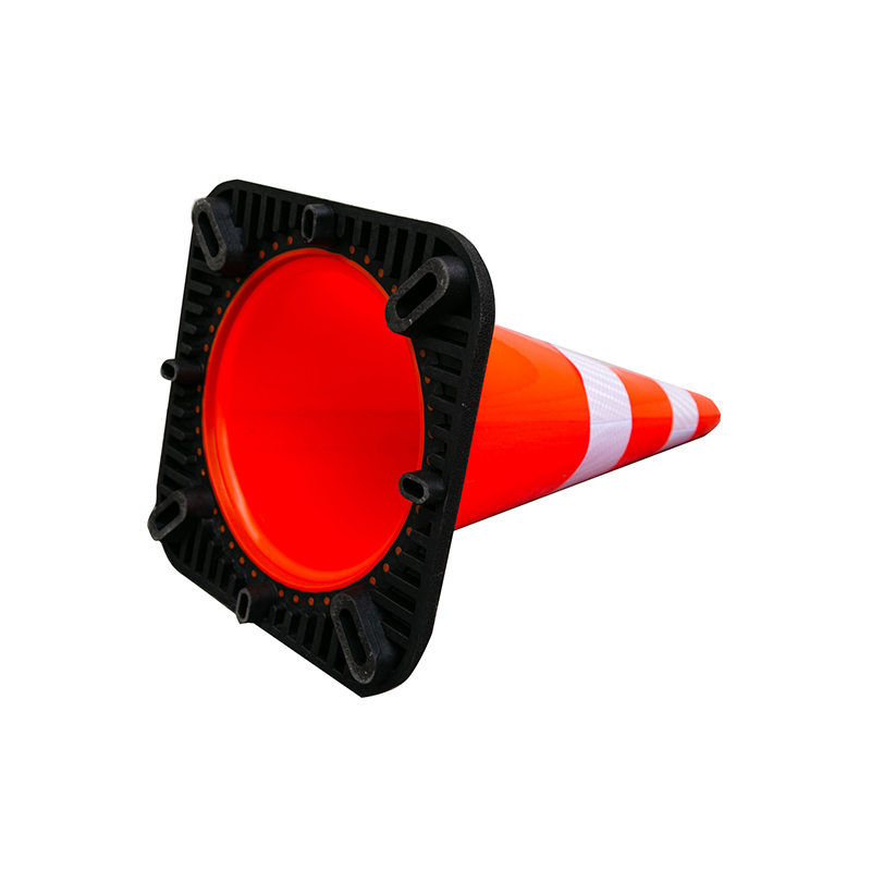 XP-RP702401+XP-RP703201 PVC Traffic Cone With Black Base