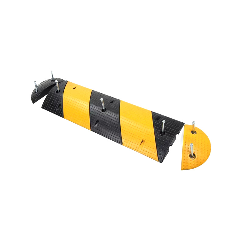 XP-XW2CP18 Rubber Cable Ramp Protector