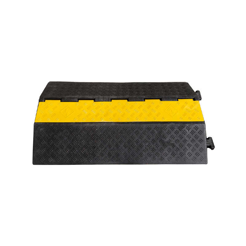 XP-L1CP1701 Rubber+Plastic Cable Protector