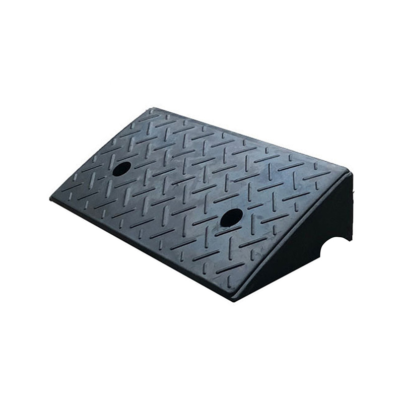 XP-RR1703 Rubber Curb Ramp