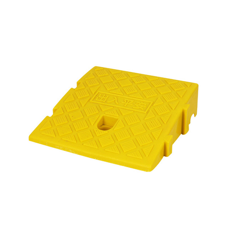 XP-PCR2505 PVC Curb Ramp