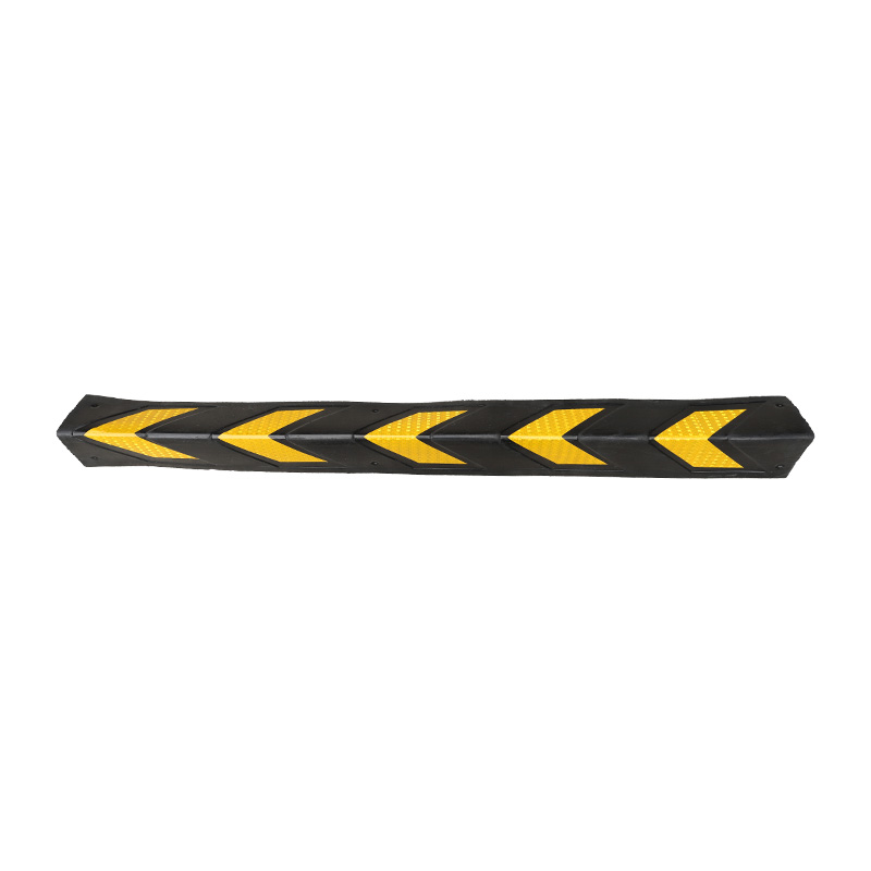 XP-RACG101010 Rubber Parking Lot Corner Guards
